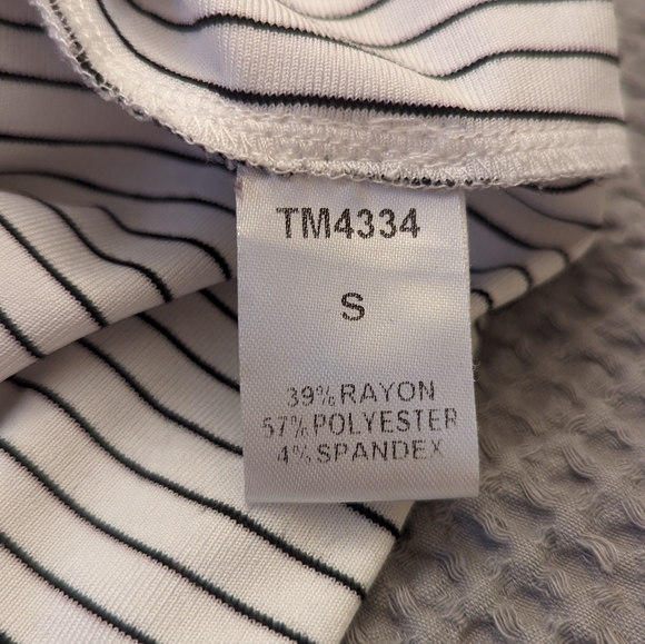 THML Shift Dress - Picture 6 of 6